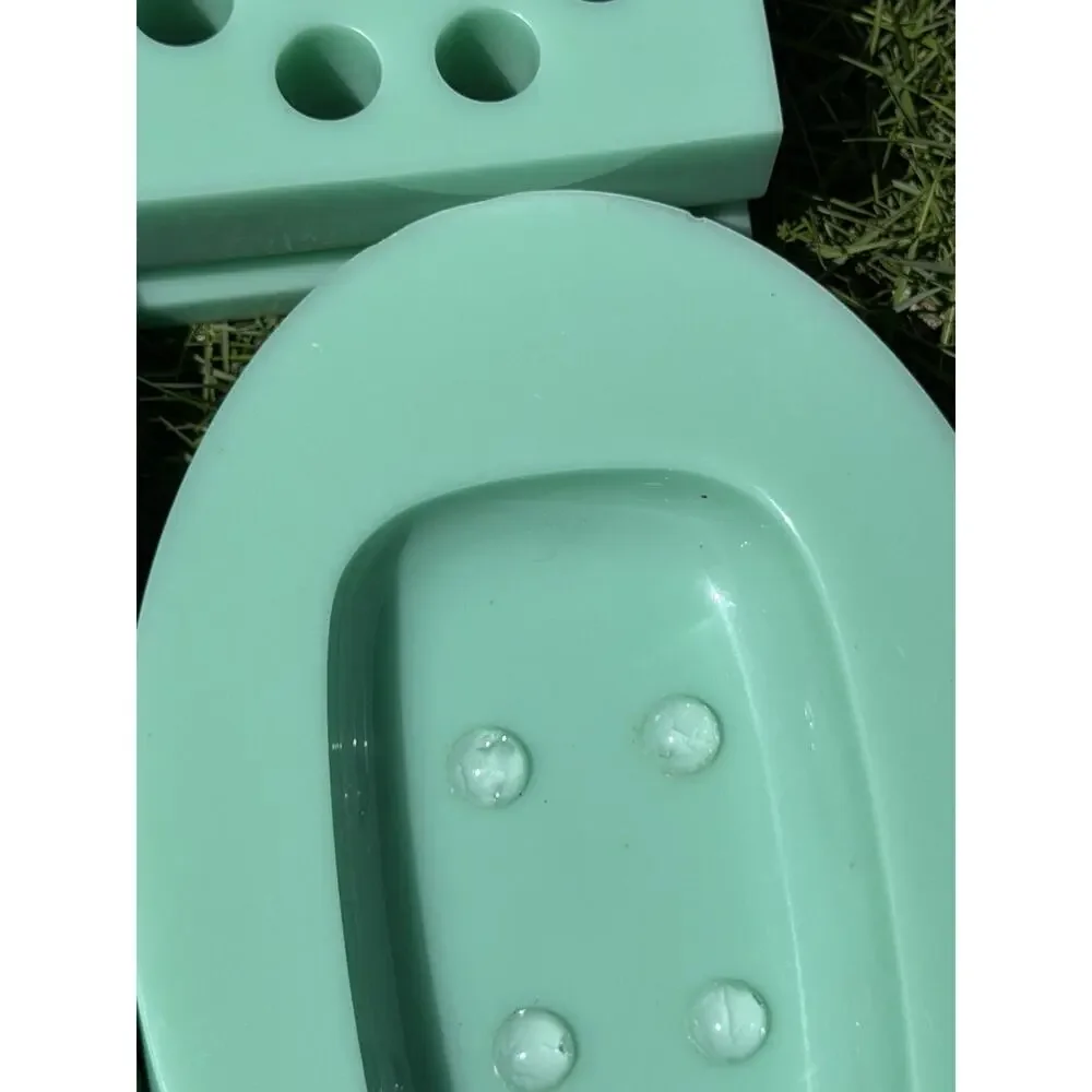 INCREDIBLE TURQUOISE MCM BATHROOM SET 1950s